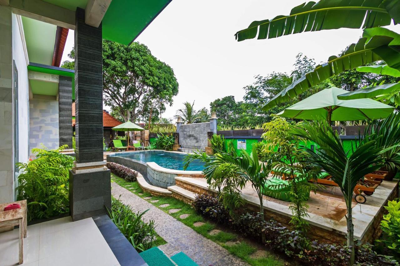 Lembongan Hostel Exterior photo